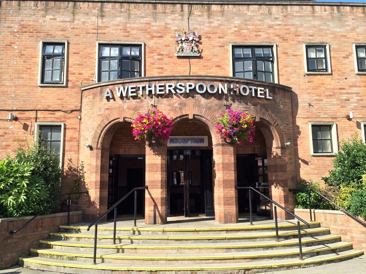 Hotel The Brocket Arms Wetherspoon Wigan Esterno foto